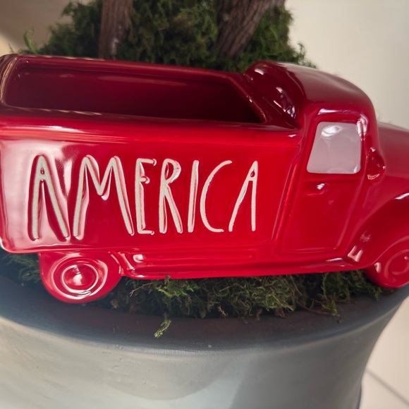 Patriotic Rae Dunn Red Truck America Table Decor Plant Holder new with box - Picture 7 of 16